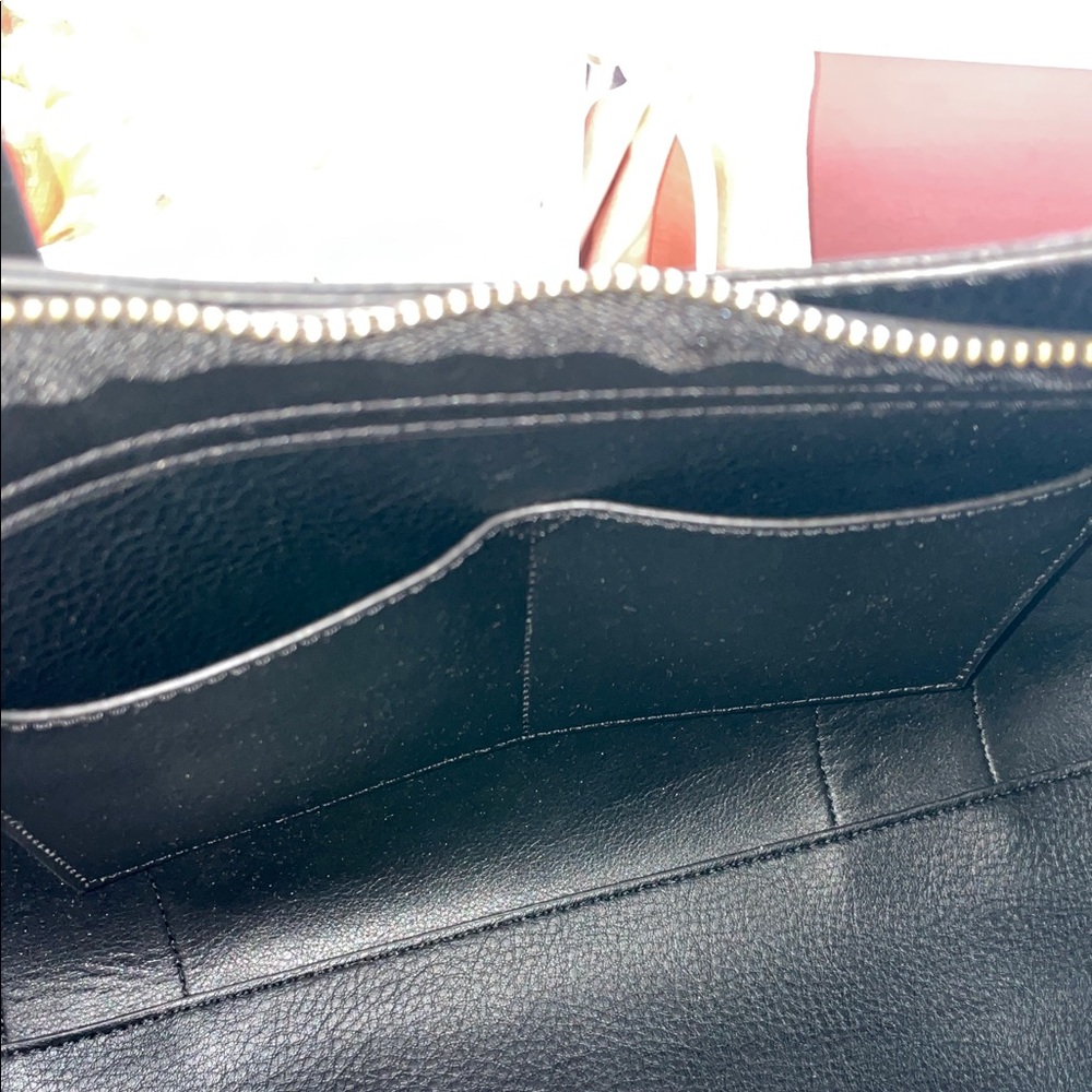 Black Frye and Co Vegan Leather Tote Bag - Picture 10 of 15